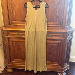 Banana Republic-XL- Maxi Dress - Absolutely Stunning Yet Versatile